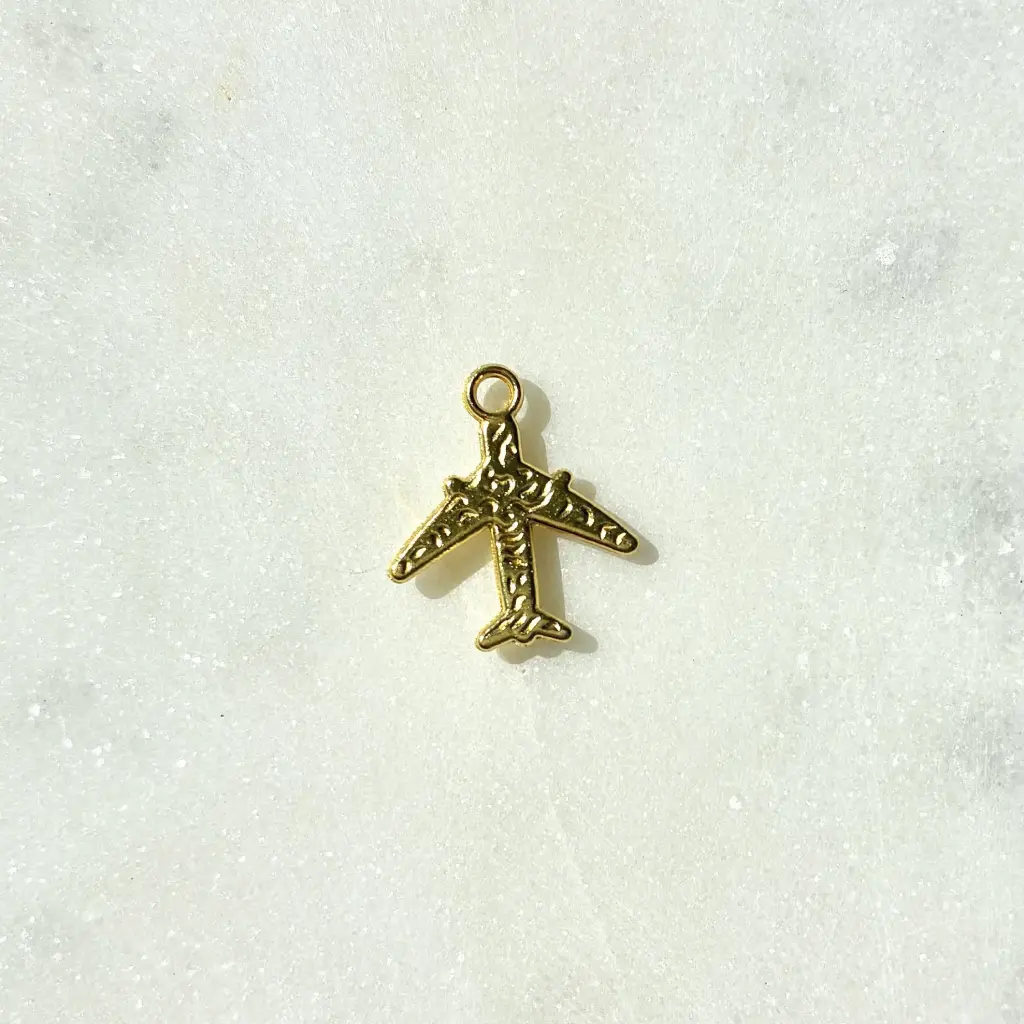 Arrière avion or (1).webp